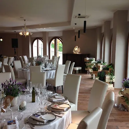 Borgo I Tre Baroni Hotel 5*